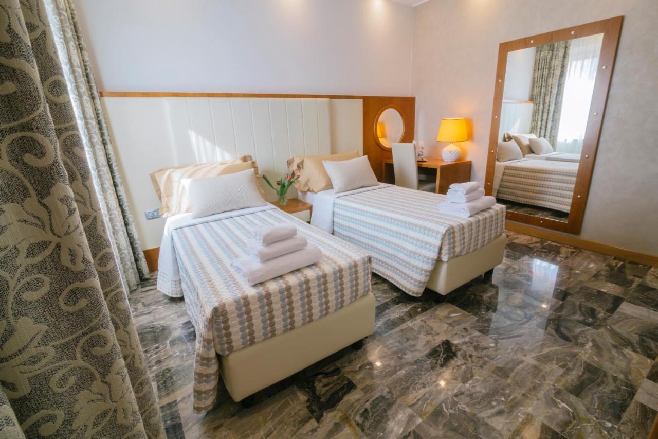 Piccolo Hotel Palosco Zewnętrze zdjęcie